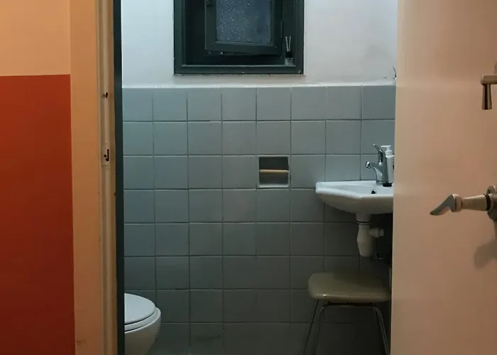 Old Centre * ברדה